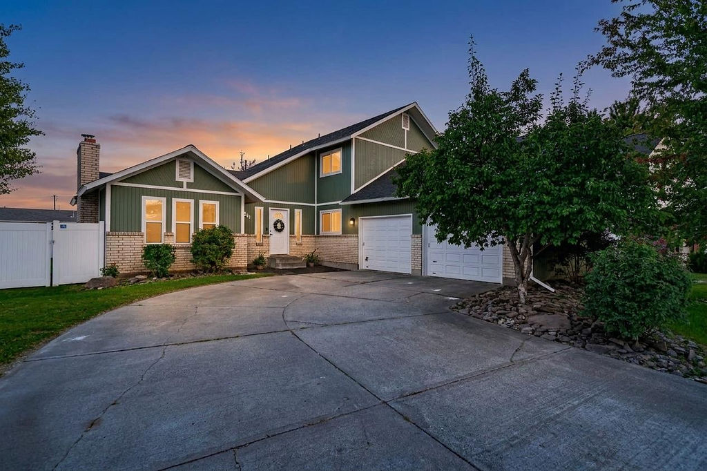 3241 Disney Drive ยท Idaho Falls, ID ยท 83404