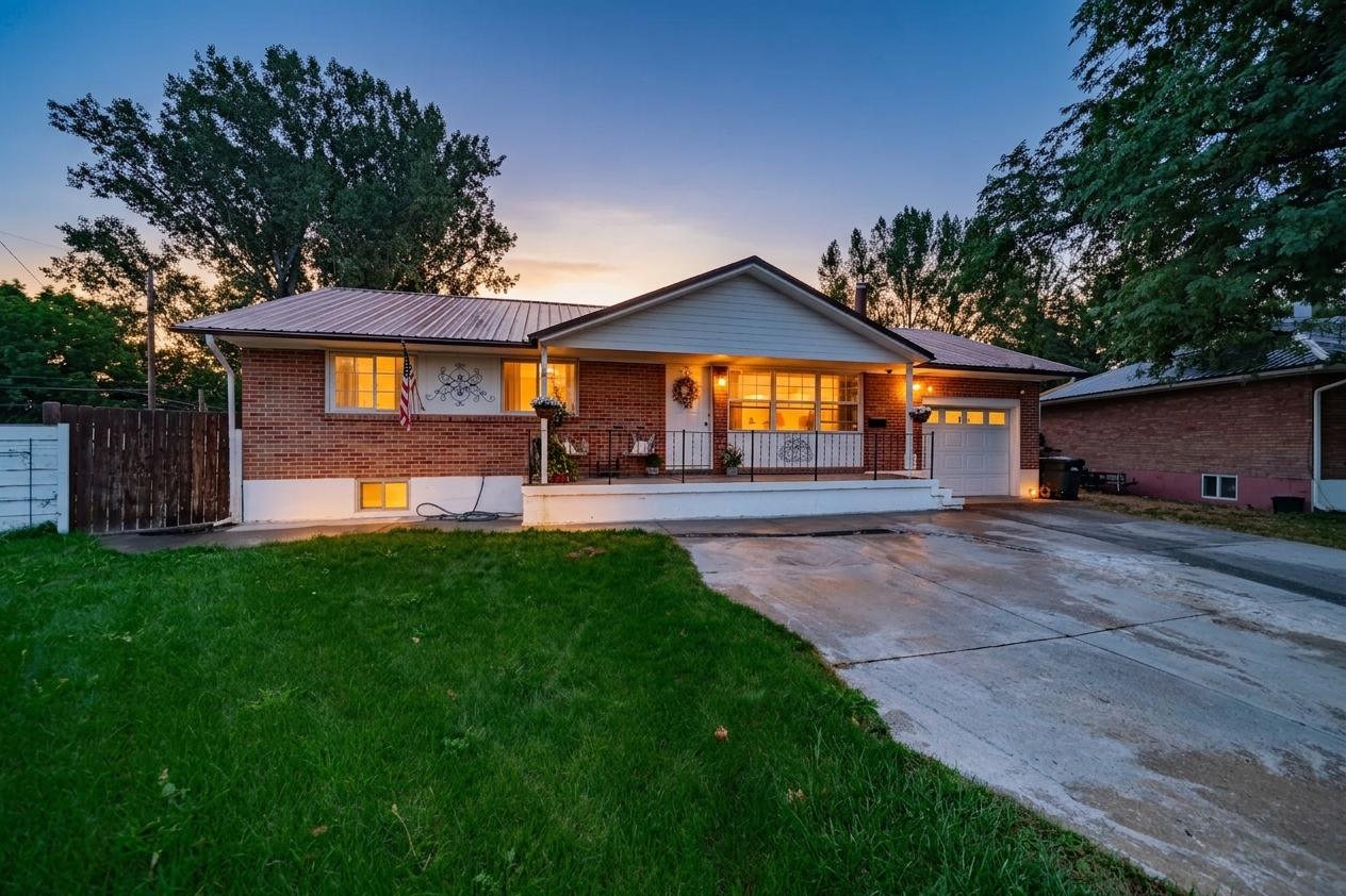 867 Maplewood Drive · Idaho Falls, ID · 83401
